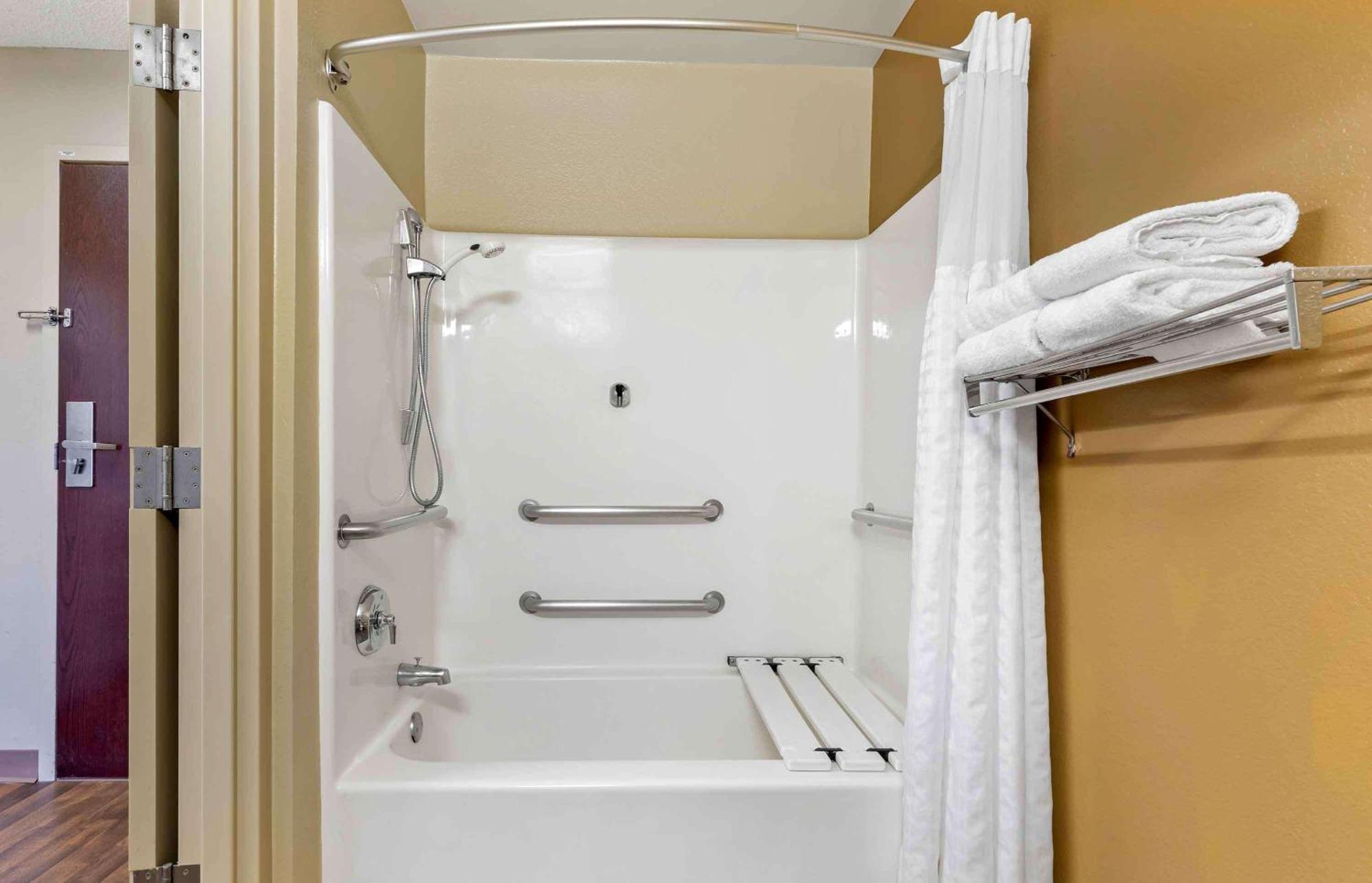 Hotel Extended America - Cleveland - Airport -