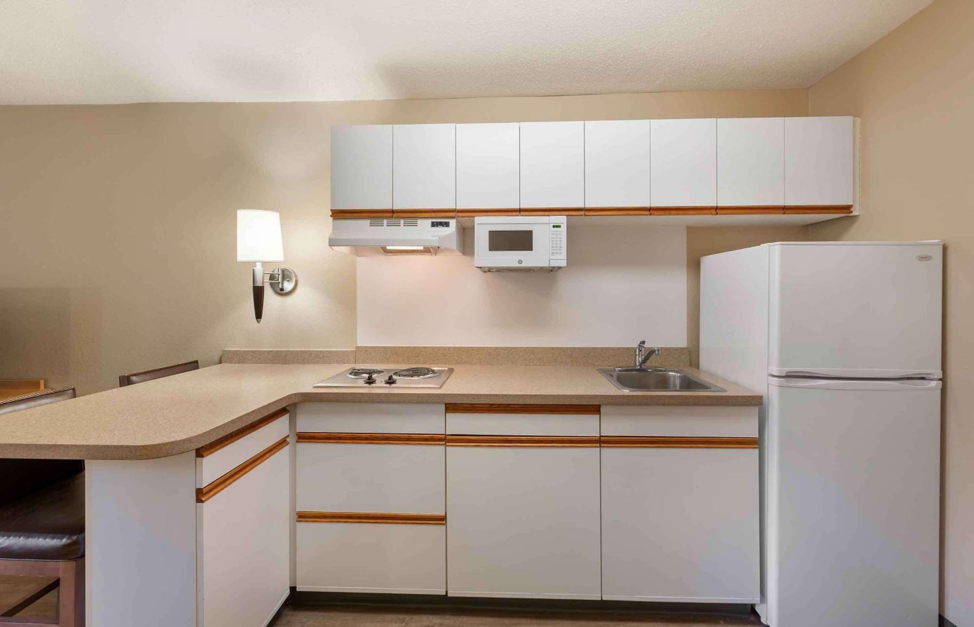 Extended America - Cleveland - Airport - Hotel North Olmsted