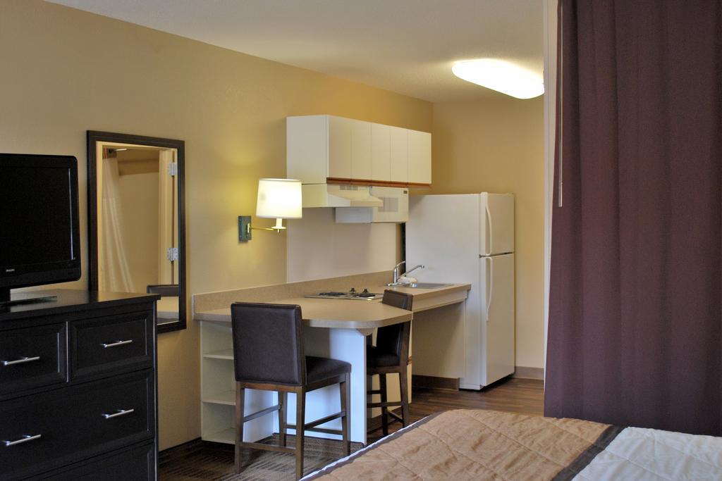 Extended America - Cleveland - Airport - 2* North Olmsted