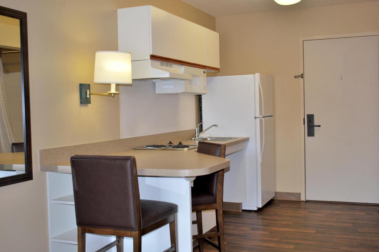 Extended America - Cleveland - Airport - 2* North Olmsted