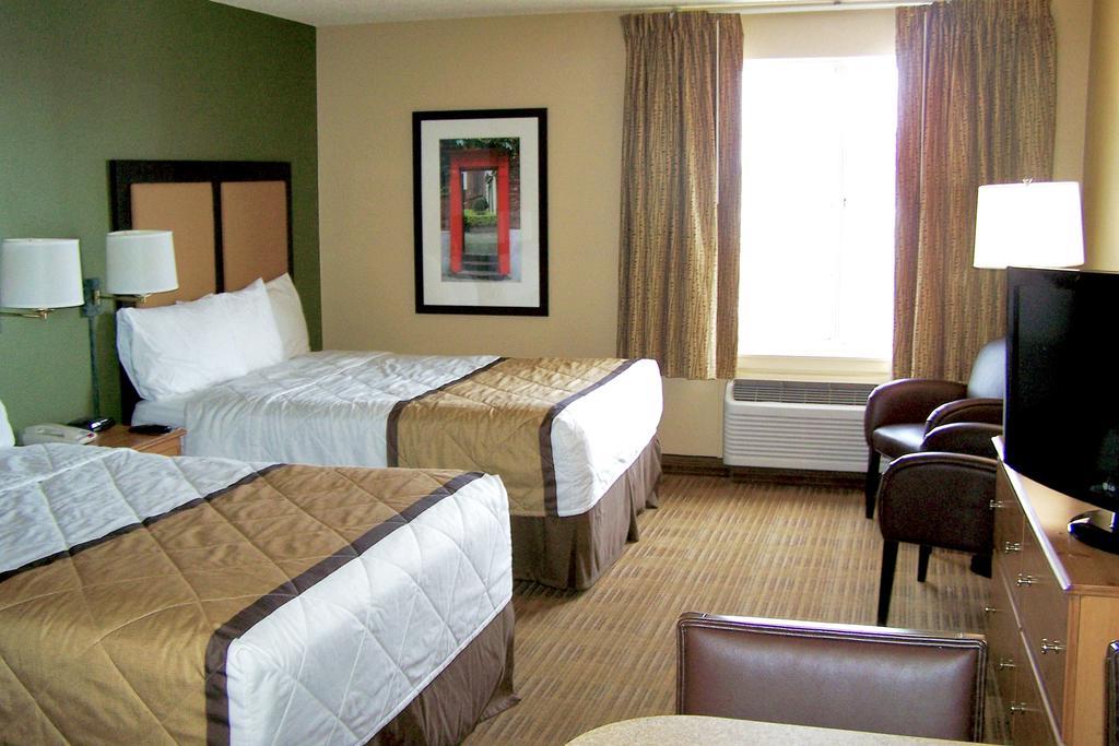 Extended America - Cleveland - Airport - 2* North Olmsted